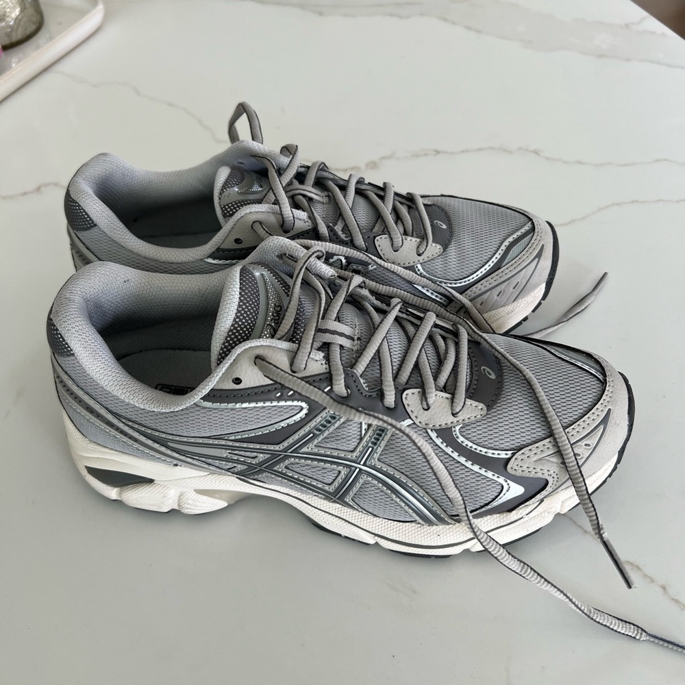 Asics Gray and White Sneakers